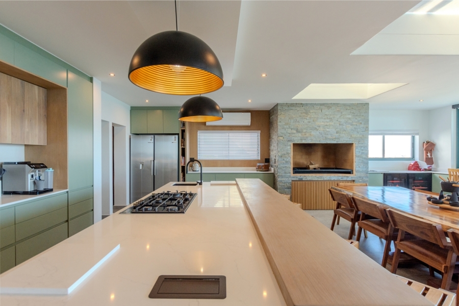 5 Bedroom Property for Sale in Mykonos Western Cape